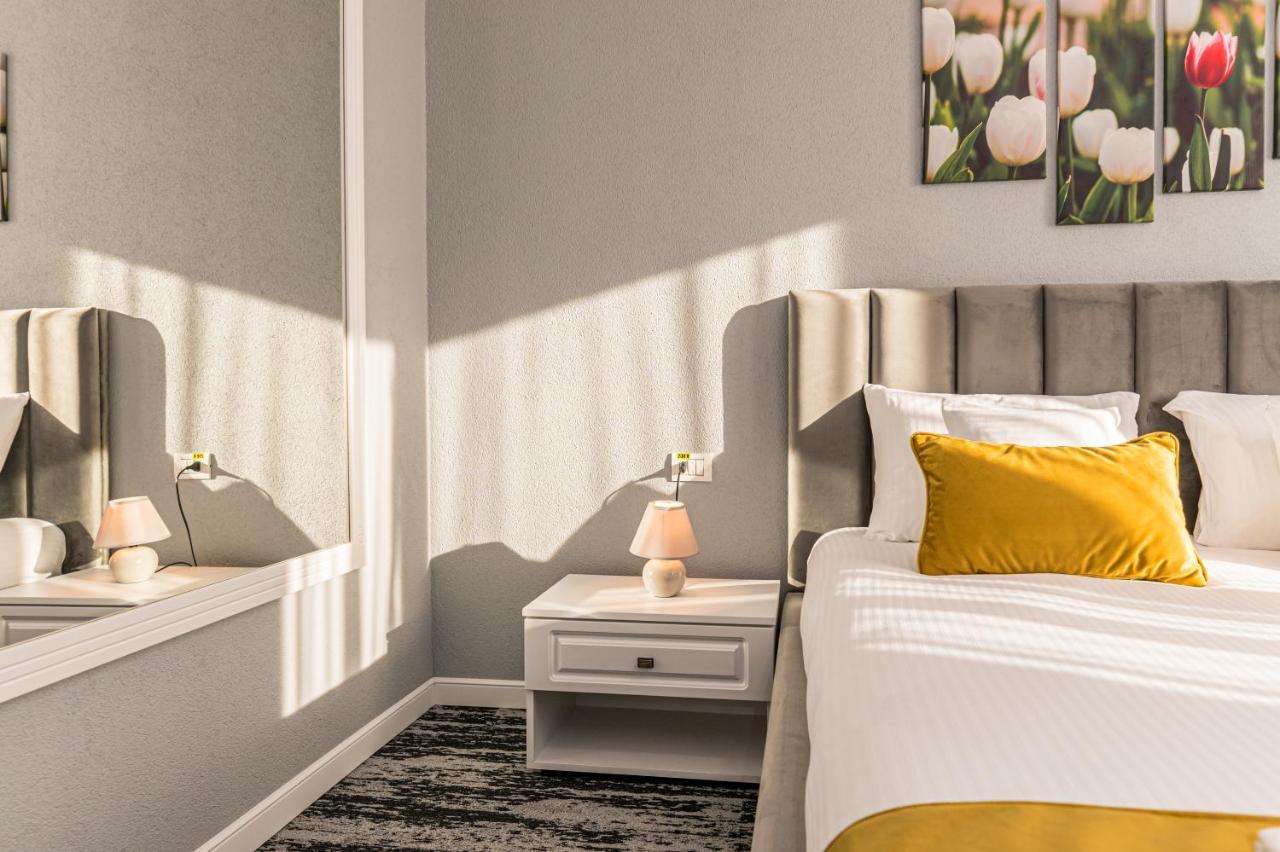 Stejarii Resort Ineu  Экстерьер фото