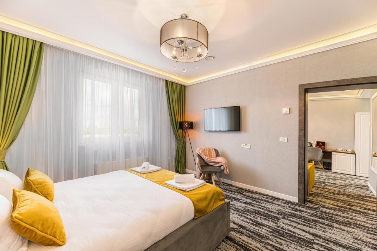 Stejarii Resort Ineu  Экстерьер фото